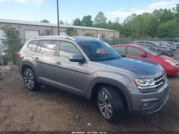1V2UR2CA8KC560744 2019 VOLKSWAGEN ATLAS - Image 1