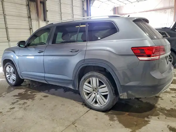1V2UR2CAXKC588920 2019 VOLKSWAGEN ATLAS - Image 2