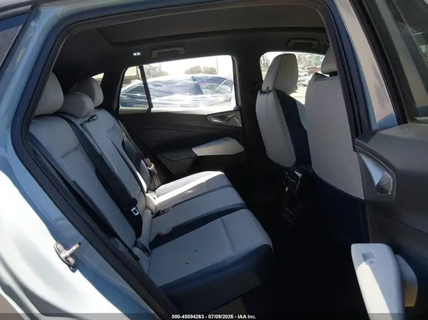 1V2VMPE80PC018782 2023 VOLKSWAGEN ID.4 - Image 8