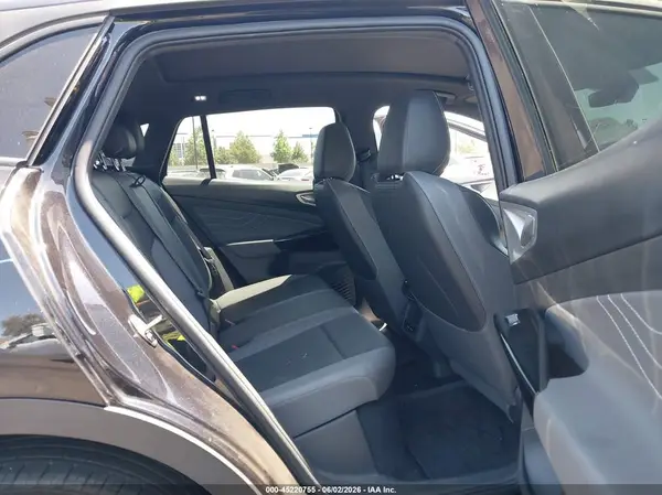 1V2VMPE80PC022198 2023 VOLKSWAGEN ID.4 - Image 8