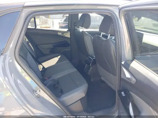 1V2VMPE83PC028688 2023 VOLKSWAGEN ID.4 - Image 8