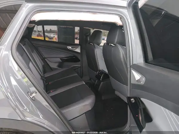 1V2VMPE8XPC018725 2023 VOLKSWAGEN ID.4 - Image 8