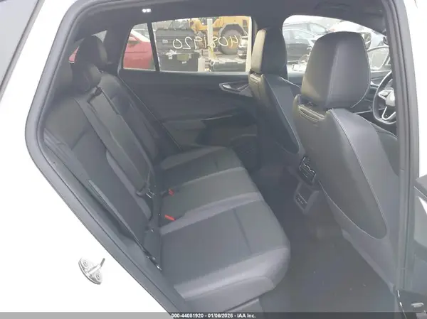 1V2VMPE8XPC045097 2023 VOLKSWAGEN ID.4 - Image 8