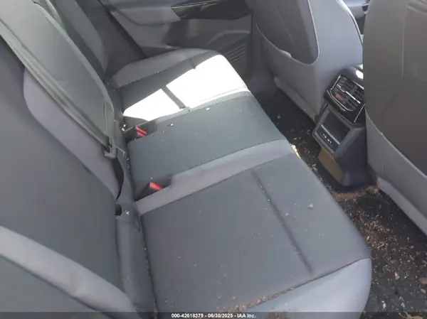 1V2VMPE8XPC045147 2023 VOLKSWAGEN ID.4 - Image 8