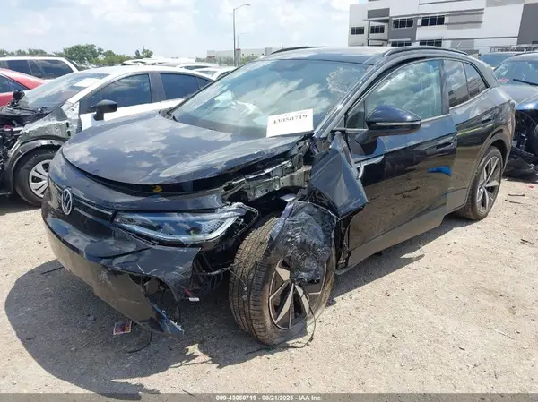 1V2VRPE81SC006733 2025 VOLKSWAGEN ID.4 - Image 2