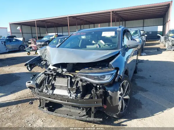 1V2VRPE81SC012158 2025 VOLKSWAGEN ID.4 - Image 2