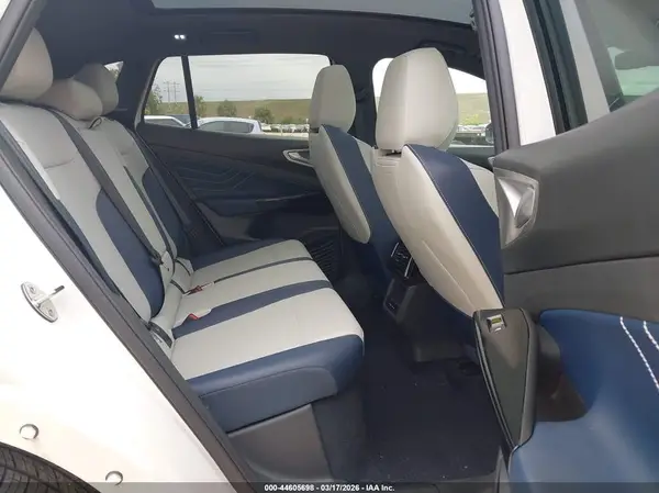 1V2VRPE87SC016828 2025 VOLKSWAGEN ID.4 - Image 8