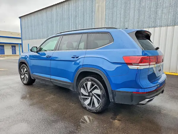 1V2WN2CA1TC550823 2026 VOLKSWAGEN ATLAS - Image 2