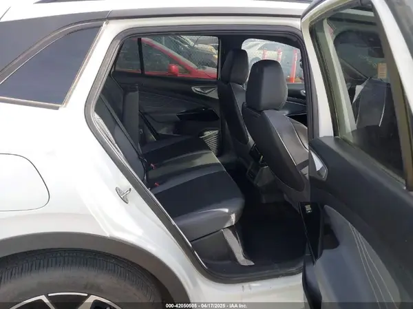 1V2WNPE86PC047558 2023 VOLKSWAGEN ID.4 - Image 8