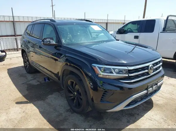 1V2WP2CA8NC526371 2022 VOLKSWAGEN ATLAS - Image 1