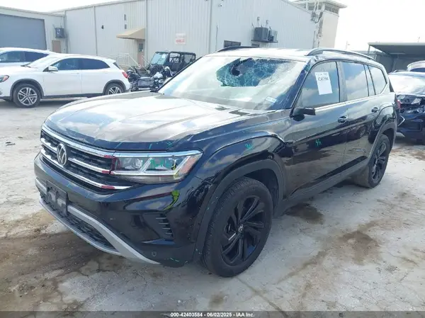 1V2WR2CA0NC528514 2022 VOLKSWAGEN ATLAS - Image 2