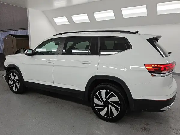 1V2WR2CA0RC536554 2024 VOLKSWAGEN ATLAS - Image 2