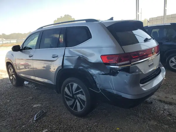 1V2WR2CA0RC585818 2024 VOLKSWAGEN ATLAS - Image 2