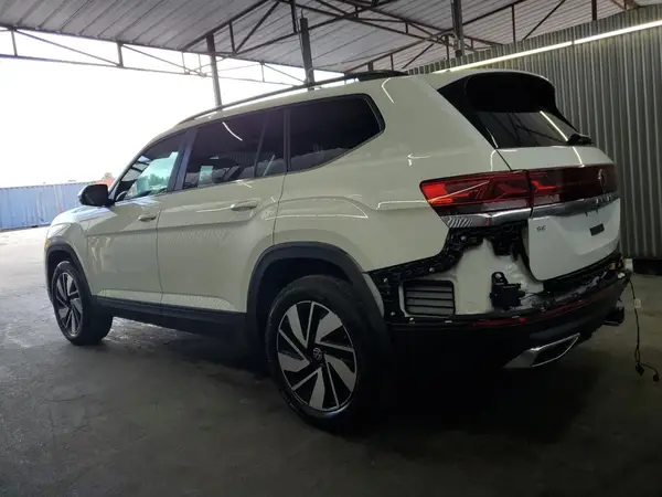 1V2WR2CA1SC530462 2025 VOLKSWAGEN ATLAS - Image 2
