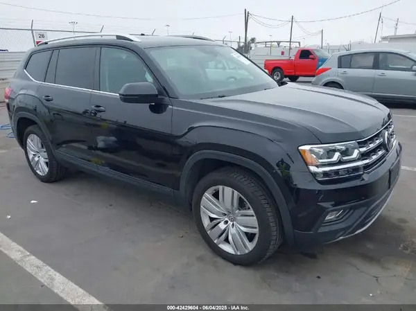 1V2WR2CA2KC573563 2019 VOLKSWAGEN ATLAS - Image 1