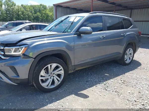 1V2WR2CA2PC533233 2023 VOLKSWAGEN ATLAS - Image 2
