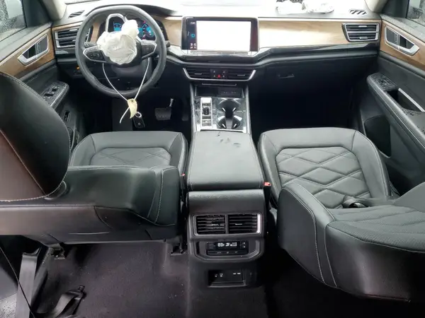 1V2WR2CA2RC530044 2024 VOLKSWAGEN ATLAS - Image 8