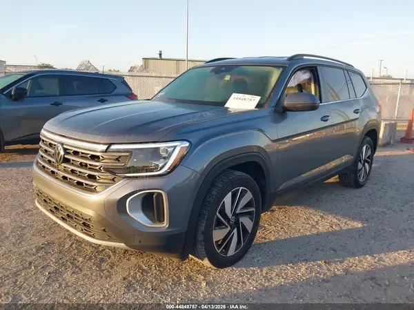 1V2WR2CA2RC543439 2024 VOLKSWAGEN ATLAS - Image 2