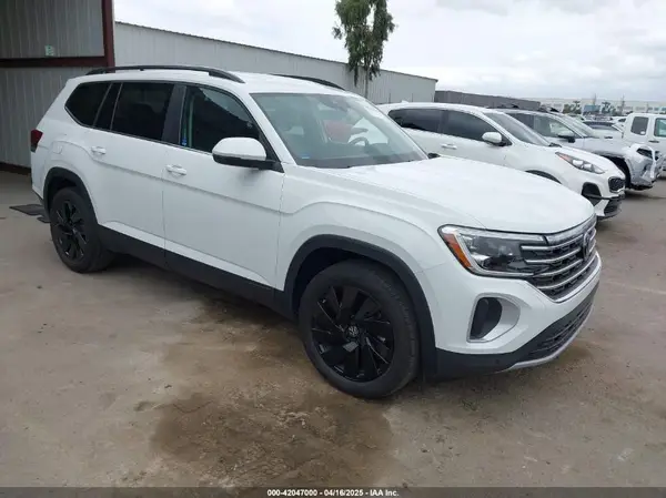 1V2WR2CA2RC560161 2024 VOLKSWAGEN ATLAS - Image 1