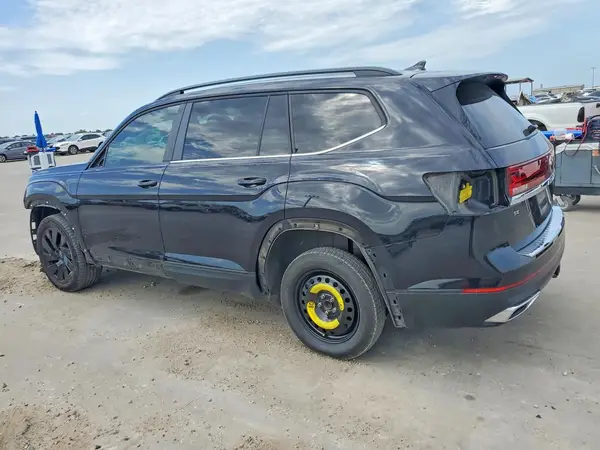 1V2WR2CA2RC602845 2024 VOLKSWAGEN ATLAS - Image 2