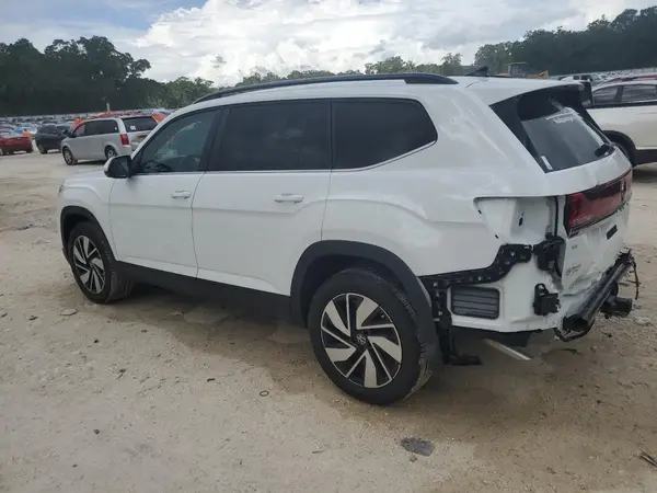 1V2WR2CA2RC609195 2024 VOLKSWAGEN ATLAS - Image 2