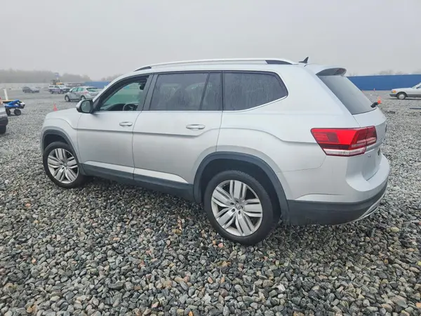 1V2WR2CA3KC533198 2019 VOLKSWAGEN ATLAS - Image 2