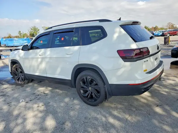 1V2WR2CA3NC510556 2022 VOLKSWAGEN ATLAS - Image 2