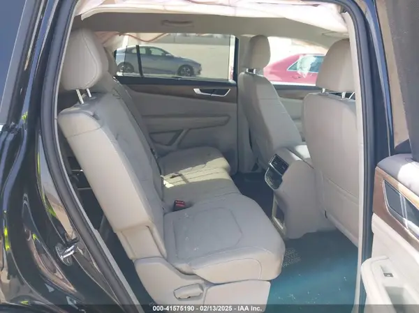 1V2WR2CA3RC503516 2024 VOLKSWAGEN ATLAS - Image 8