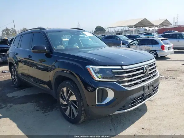 1V2WR2CA3RC504522 2024 VOLKSWAGEN ATLAS - Image 1