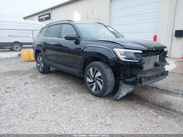 1V2WR2CA3RC590432 2024 VOLKSWAGEN ATLAS - Image 1