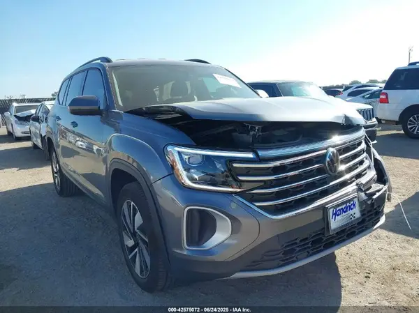 1V2WR2CA3SC545822 2025 VOLKSWAGEN ATLAS - Image 1