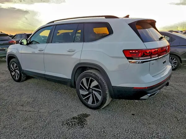 1V2WR2CA4RC526271 2024 VOLKSWAGEN ATLAS - Image 2