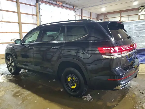 1V2WR2CA4SC568056 2025 VOLKSWAGEN ATLAS - Image 2