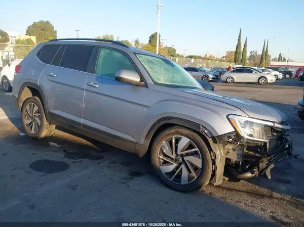 1V2WR2CA5RC562227 2024 VOLKSWAGEN ATLAS - Image 1