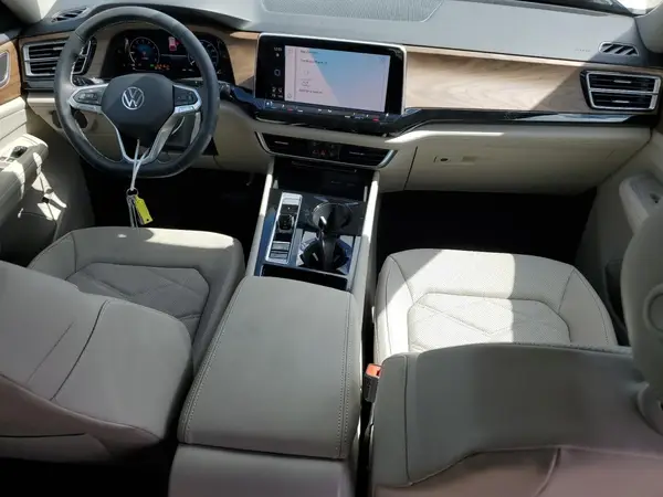 1V2WR2CA5RC584129 2024 VOLKSWAGEN ATLAS - Image 8