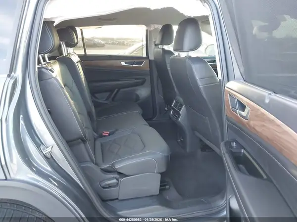 1V2WR2CA5SC575940 2025 VOLKSWAGEN ATLAS - Image 8