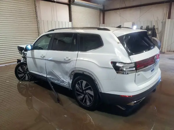 1V2WR2CA6SC575235 2025 VOLKSWAGEN ATLAS - Image 2
