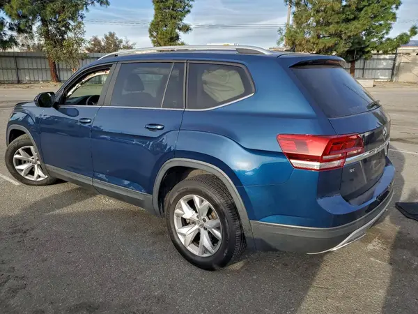 1V2WR2CA7KC534967 2019 VOLKSWAGEN ATLAS - Image 2