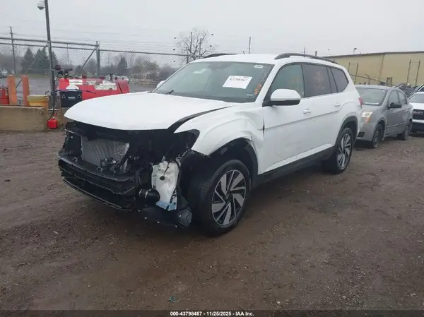 1V2WR2CA7SC571940 2025 VOLKSWAGEN ATLAS - Image 2