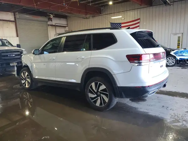 1V2WR2CA7SC573932 2025 VOLKSWAGEN ATLAS - Image 2
