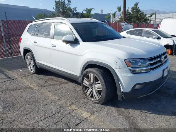 1V2WR2CA8KC504134 2019 VOLKSWAGEN ATLAS - Image 1