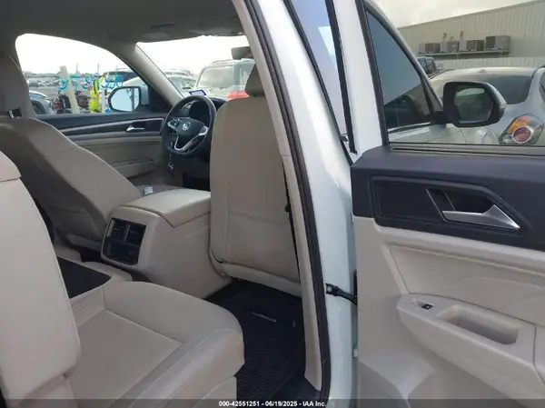 1V2WR2CA8NC562216 2022 VOLKSWAGEN ATLAS - Image 8