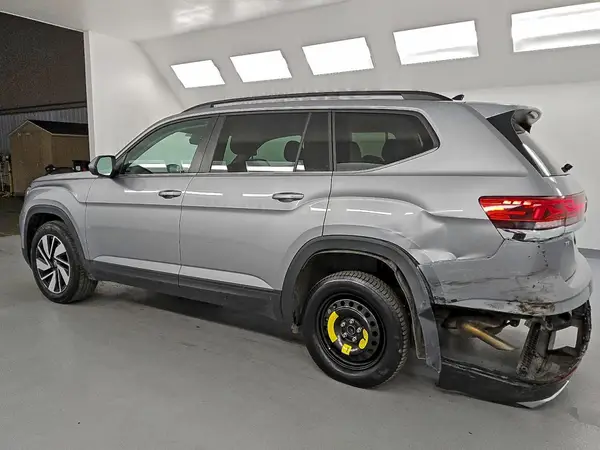 1V2WR2CA8SC505624 2025 VOLKSWAGEN ATLAS - Image 2