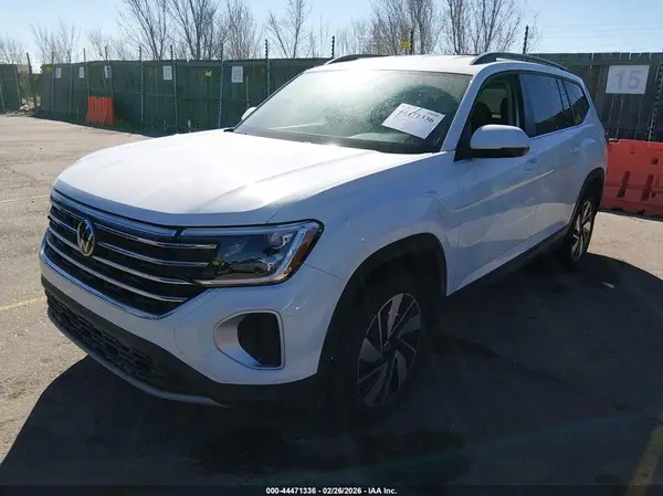 1V2WR2CA8SC527848 2025 VOLKSWAGEN ATLAS - Image 2