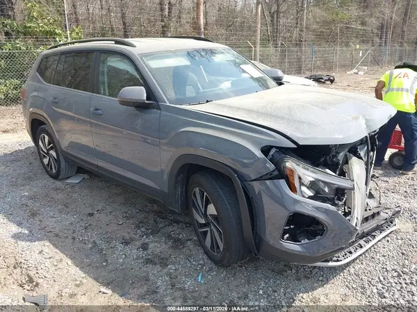 1V2WR2CA8SC545945 2025 VOLKSWAGEN ATLAS - Image 1