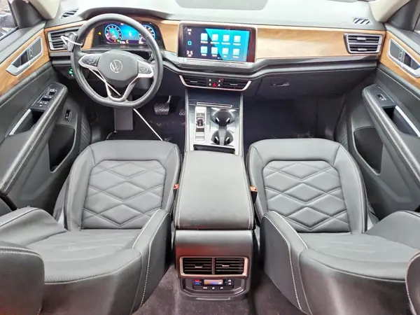 1V2WR2CA8SC570618 2025 VOLKSWAGEN ATLAS - Image 8
