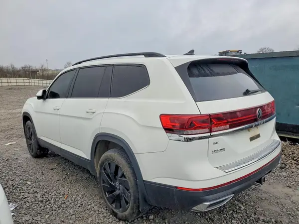 1V2WR2CA9RC524905 2024 VOLKSWAGEN ATLAS - Image 2