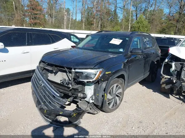 1V2WR2CA9SC508015 2025 VOLKSWAGEN ATLAS - Image 2