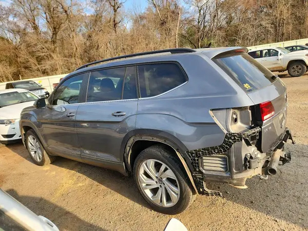 1V2WR2CAXNC538905 2022 VOLKSWAGEN ATLAS - Image 2