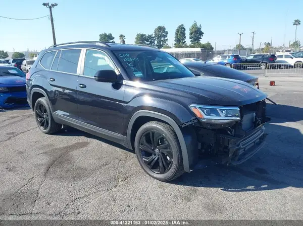 1V2WR2CAXPC549325 2023 VOLKSWAGEN ATLAS - Image 1